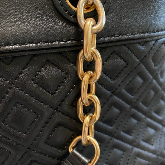 Tory Burch Fleming Triple Compartment Quilted Leather Tote - Picture 5 of 14